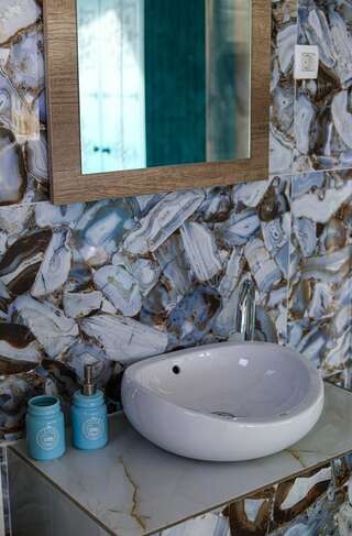 Гостевой дом Villa Horus Свети-Стефан Двухместный номер Делюкс с 1 кроватью и балконом, вид на море-4