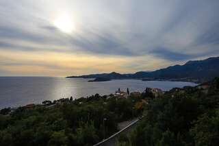 Гостевой дом Villa Horus Свети-Стефан Двухместный номер Делюкс с 1 кроватью и балконом, вид на море-7