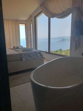 Гостевой дом Villa Horus Свети-Стефан Двухместный номер Делюкс с 1 кроватью и балконом, вид на море-13